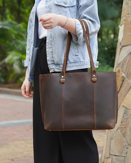 Oak Brown Hunter Handbag