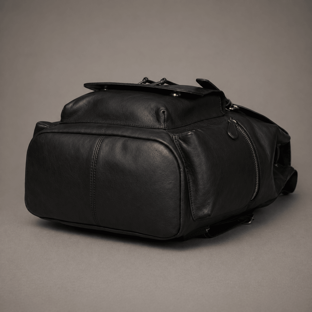 Neil Leather Backpack ( Black Nappa )