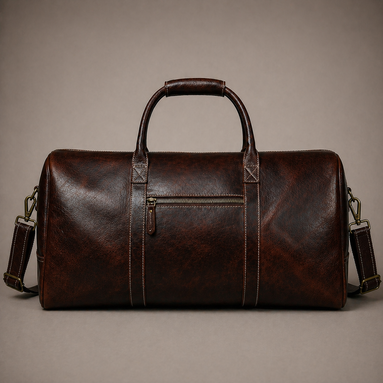 Traveler Leather Weekender Bag (Brown Oil Pull-Up)