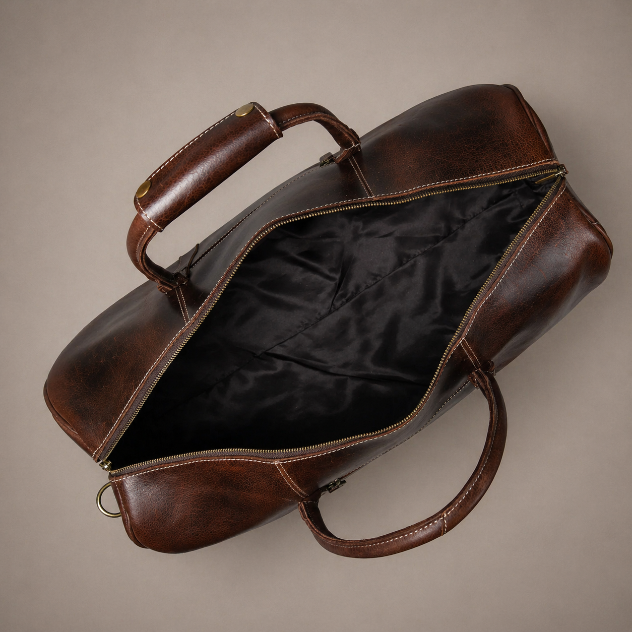 Traveler Leather Weekender Bag (Brown Oil Pull-Up)
