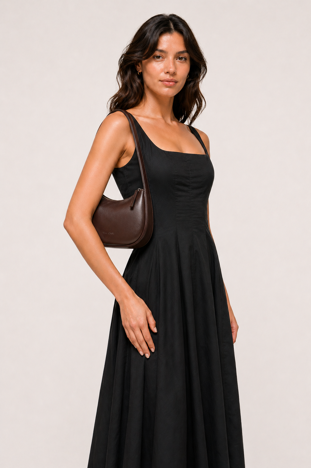 HAREEM LEATHER MOON BAG ( COFFEE BROWN )